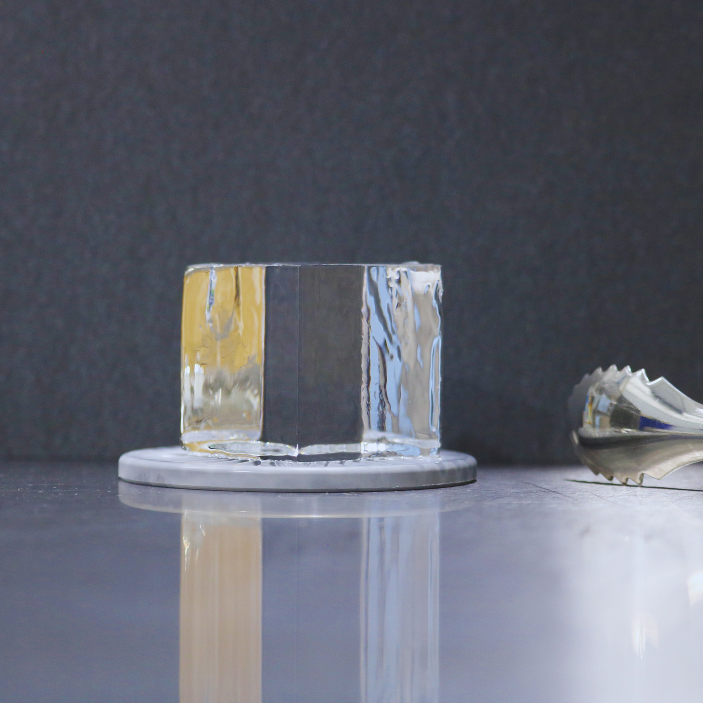 Artisanal Ice Cube - 48x48mm